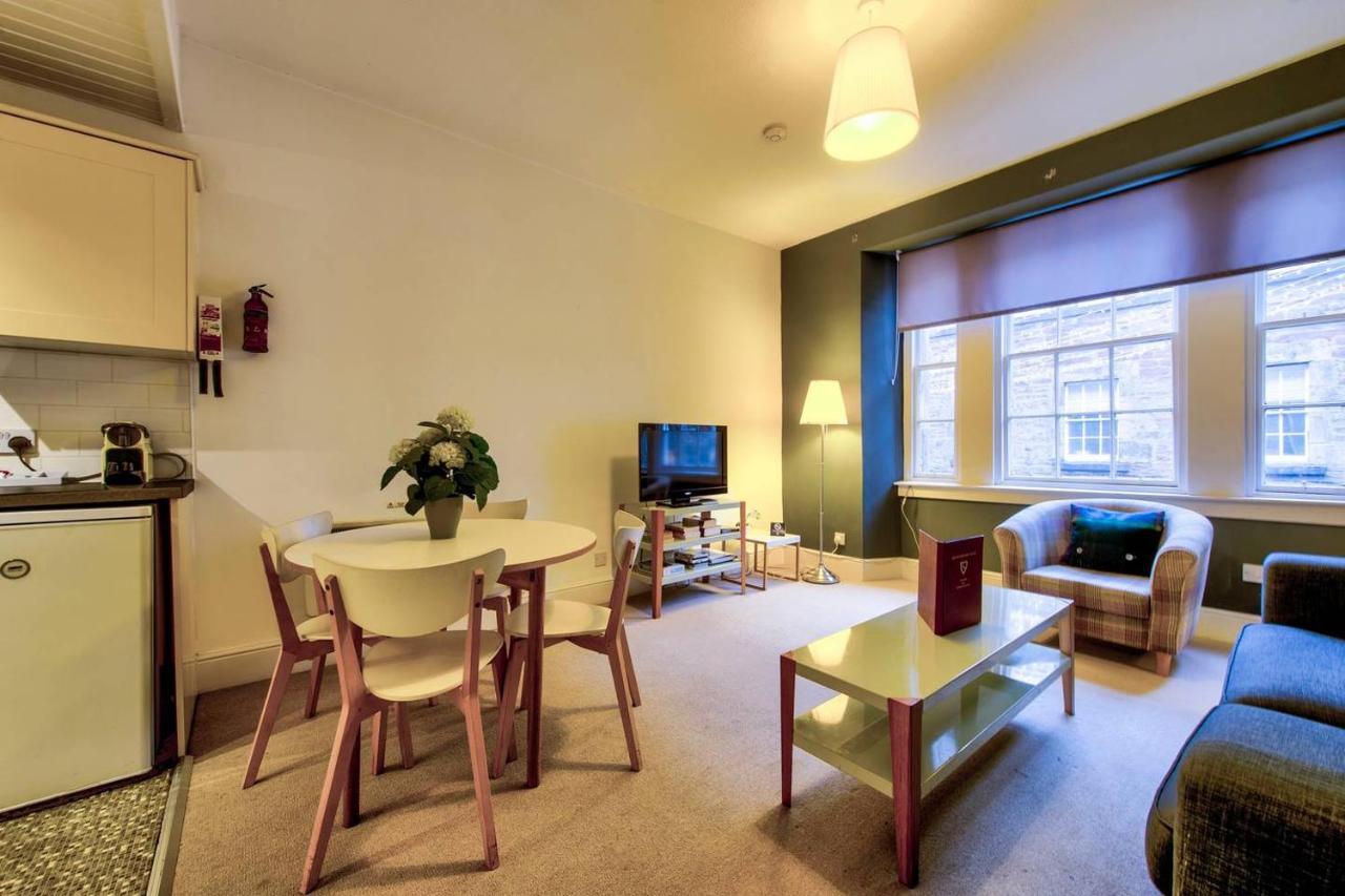 Joivy Charming Apt Close To City Centre Edinburgh Exterior photo